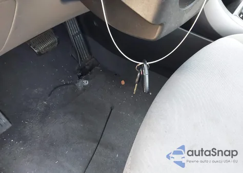 2015 Hyundai Elantra Se из США, поврежденный, VIN 5NPDH4AE3FH650707